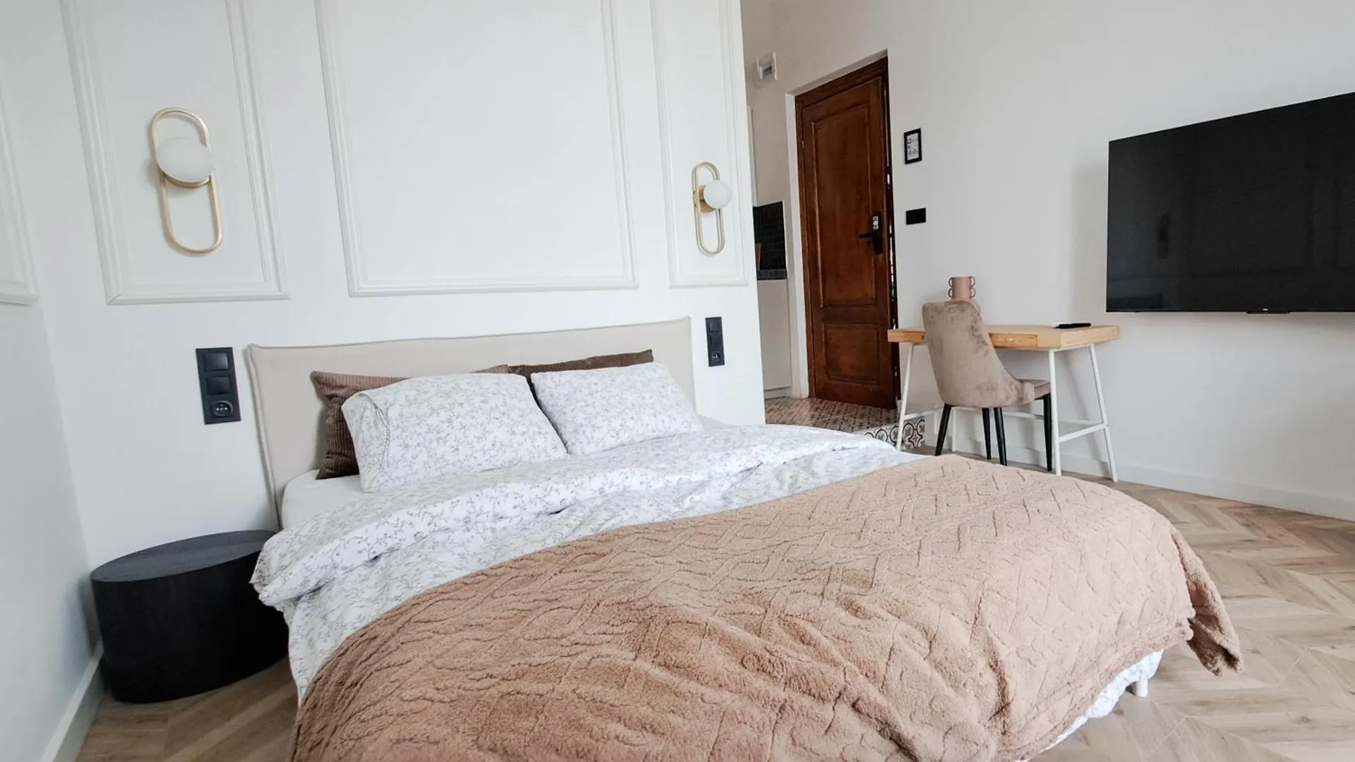 Lion Apartments - Platinium Krakow