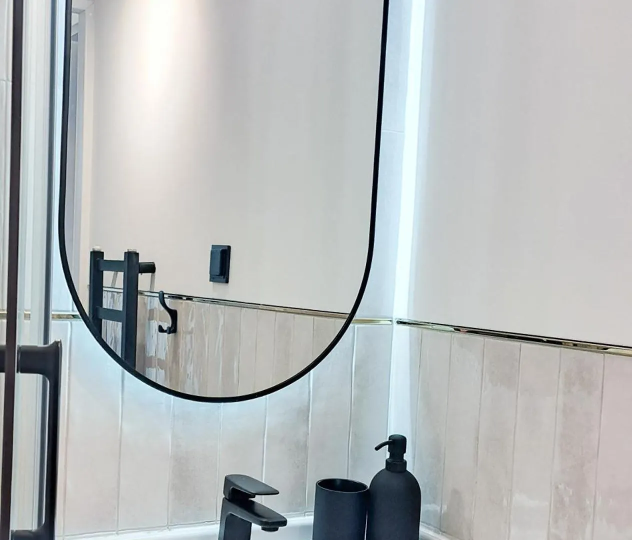 Lion Apartments - Platinium Krakow 0*,  Poland